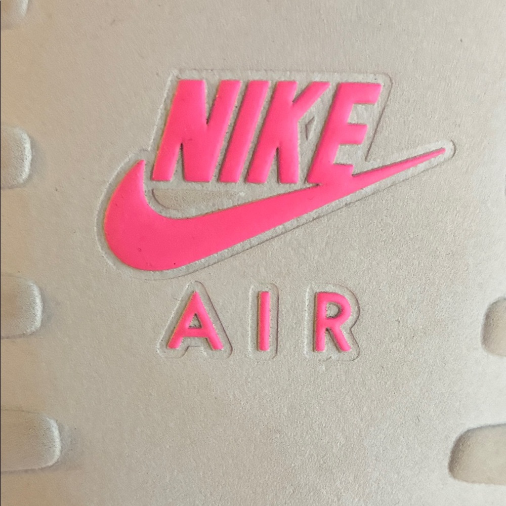 Nike Slide Sandals with Pink Logo - Picture 3 of 4